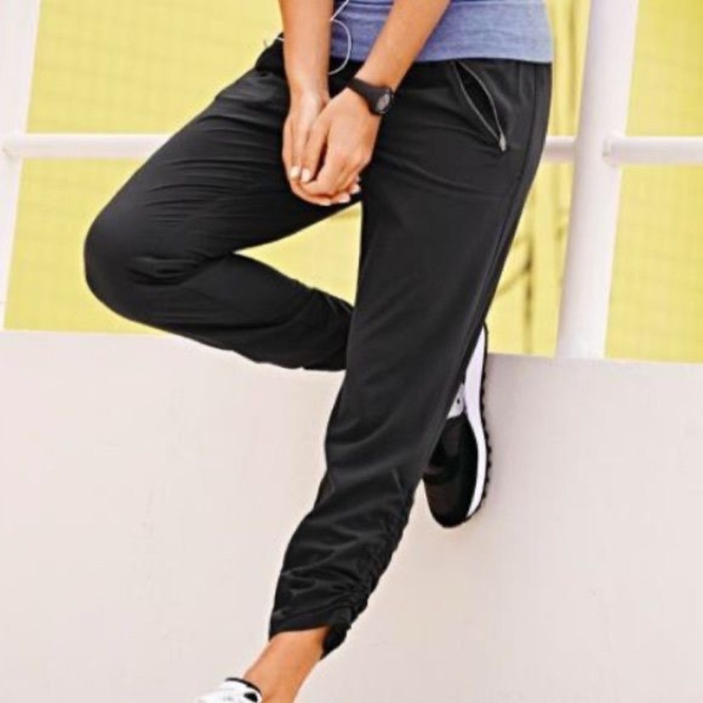 Athleta Aspire Cinch Pant